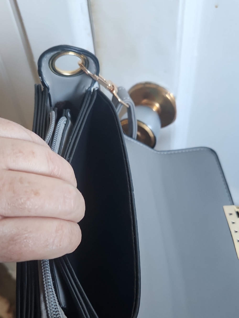 Nice Gray Handbag - Picture 5 of 6